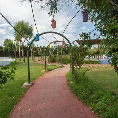 Beyt - Islamic 3* كوشاداسيه